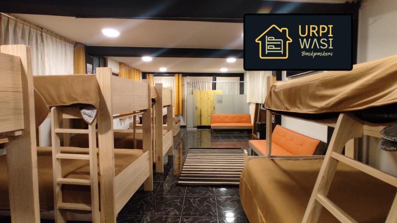 Bed and Breakfast Urpi Wasi Backpackers Puno Exterior foto