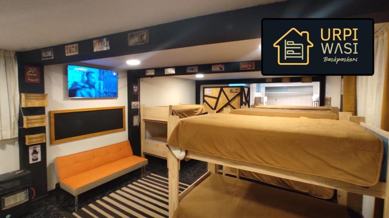 Bed and Breakfast Urpi Wasi Backpackers Puno Exterior foto