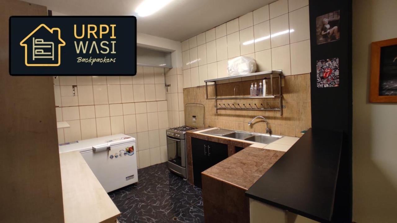 Bed and Breakfast Urpi Wasi Backpackers Puno Exterior foto