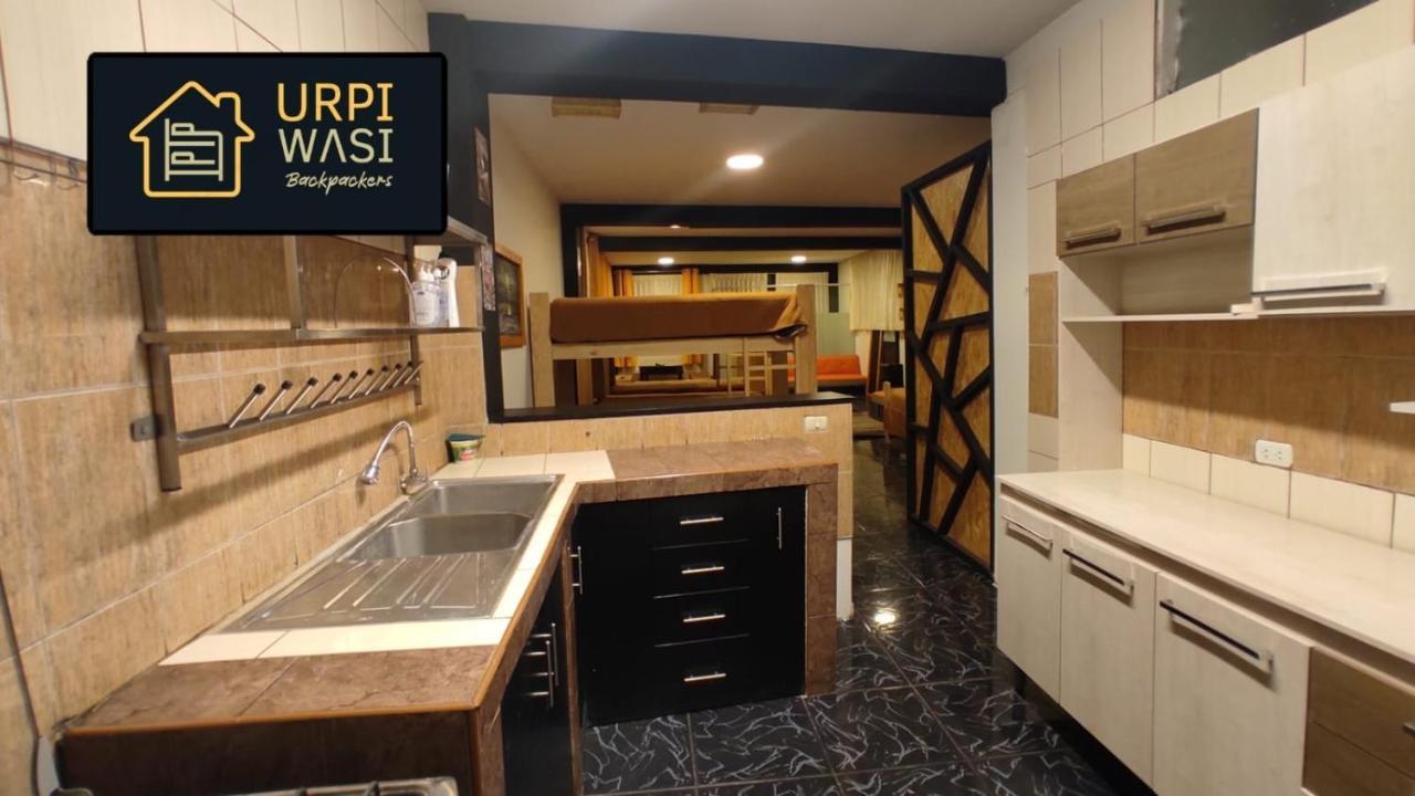 Bed and Breakfast Urpi Wasi Backpackers Puno Exterior foto