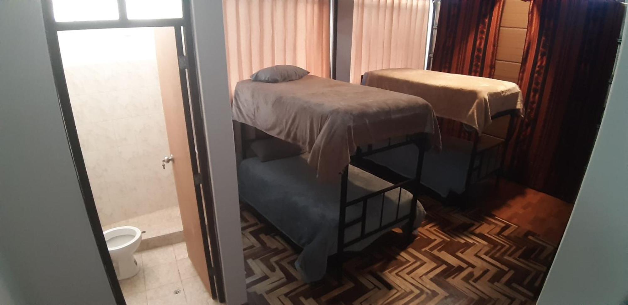 Bed and Breakfast Urpi Wasi Backpackers Puno Exterior foto