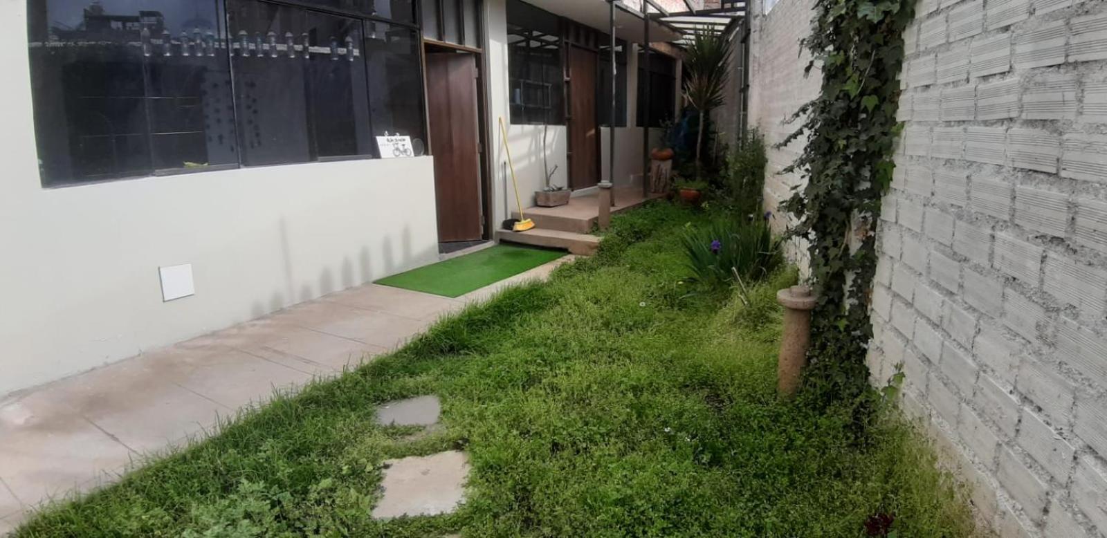 Bed and Breakfast Urpi Wasi Backpackers Puno Exterior foto