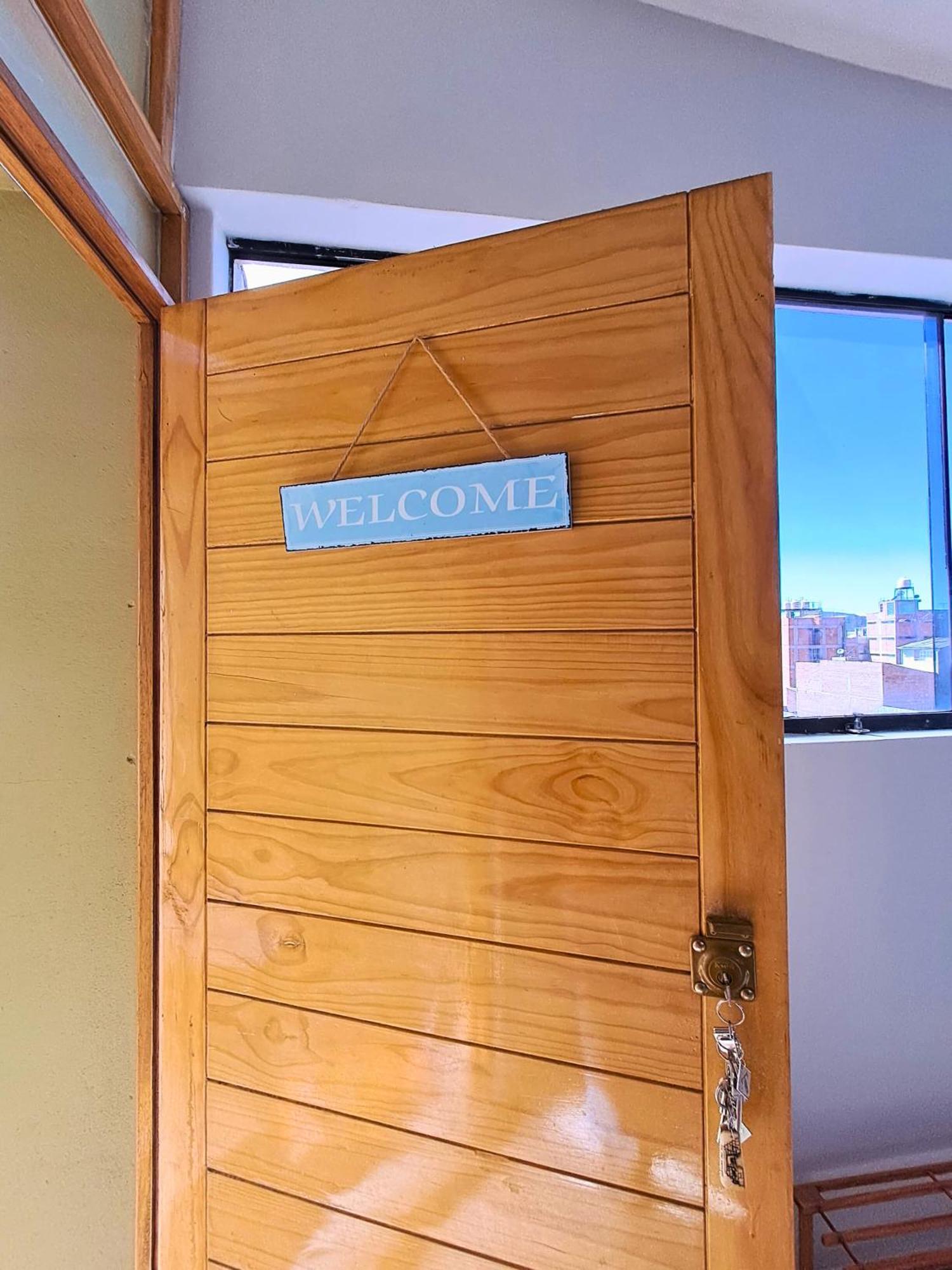Bed and Breakfast Urpi Wasi Backpackers Puno Exterior foto